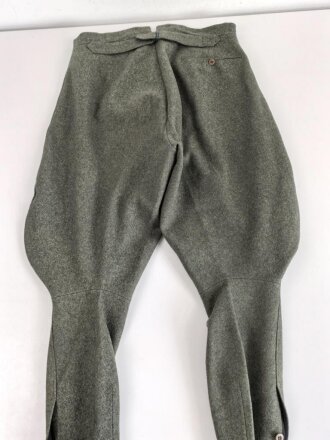 Reichswehr und frühe Wehrmacht, Stiefelhose für Unteroffiziere des Heeres. Feldgraues Eigentumstück, getragen