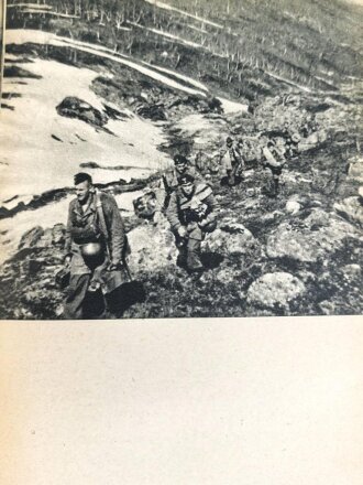 "Fallschirmjäger hier und da" datiert 1941, 216 Seiten, DIN A5