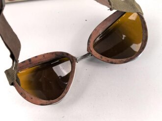 Italien 2.Weltkrieg, Kradmelderbrille, so von deutschen Truppen getragen, weiches Gummi