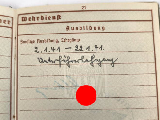 Wehrpaß Heer, eingestellt am 5. September 1938 bei 15.Komp. E. IR 110 Hanau.