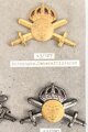 Schweden, Sammlung Mützenabzeichen, auf Karton befestigt
