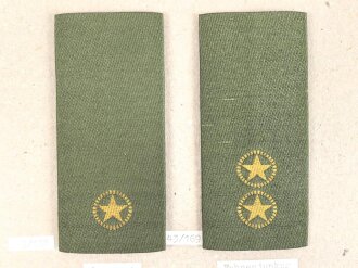 Schweden, Sammlung Rangabzeichen, auf Karton geklebt