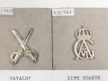 Schweden, Sammlung Regimentsabzeichen, auf Karton befestigt