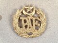 Pakistan, Sammlung Abzeichen, auf Karton geklebt
