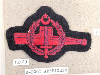 Pakistan, Sammlung Abzeichen Luftwaffe und U-Boot, auf Karton geklebt