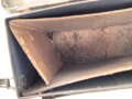 Wehrmacht Motorrad Packtasche mit Halterung. Originallack, ungereinigt