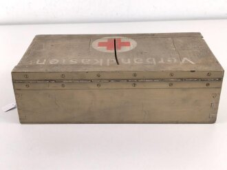 KFZ Verbandkasten Wehrmacht. Einheitsfarbe Originallack, ungereinigt