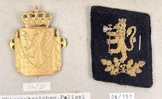 Norwegen, Sammlung verschiedener Abzeichen der Polizei, auf Karton getackert