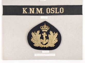Norwegen, Sammlung Abzeichen der Marine, auf Karton getackert