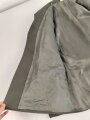 DDR, Uniformjacke und Hose eines Angehörigen im Wachregiment „Feliks Dzierzynski“ Die Jaxcke datiert 1975, guter Gesamtzustand