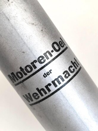"Motoren- Oel der Wehrmacht" Original gefüllte Pappdose