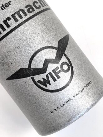 "Motoren- Oel der Wehrmacht" Original gefüllte Pappdose der Firma " WIFO"