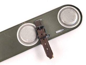 Rückstrahler "Katzenauge" Hersteller "Franke Mühlhausen Thüringen"  Feldgraues Blech, Breite 33cm