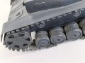 Panzer Kampfwagen IV . Übungs- und Erkennungsmodell der Wehrmacht. Originallack, leicht beschädigt, Gesamtlänge 50cm.