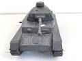 Panzer Kampfwagen IV . Übungs- und Erkennungsmodell der Wehrmacht. Originallack, leicht beschädigt, Gesamtlänge 50cm.