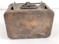 Kasten für " 24 Wgr. Patronen für Leuchtpistole" Originallack, ungereinigt,  für Fahrzeuge der Wehrmacht