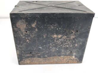 Staukasten für ein Fahrzeug oder Geschütz der Wehrmacht. Maße  25 x 30 x 20cm