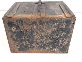 Staukasten für ein Fahrzeug oder Geschütz der Wehrmacht. Maße  25 x 30 x 20cm