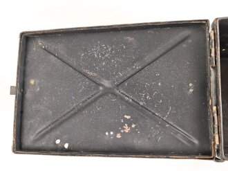 Staukasten für ein Fahrzeug oder Geschütz der Wehrmacht. Maße  25 x 30 x 20cm