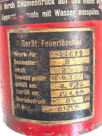 " TETRA" Feuerlöscher für Fahrzeuge der Wehrmacht. Letzte Prüfung am 10.4.1940. Originallack, ungereinigt, vollständig leer. KEIN VERSAND NACH ÜBERSEE