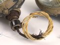 Paar Scheinwerfer für Fahrzeuge der Wehrmacht. Originale Tarnlackierung,  Scheibendurchmesser 21cm, Die Schrauben wurden ewig nicht mehr geöffnet, dabei soll es bleiben.  Funktion nicht geprüft