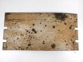 Panzerplatte für ein Fahrzeug der Wehrmacht. Originallack, Maße 50 x 100cm. Wiegt unverpackt 21kg