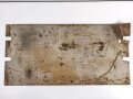 Panzerplatte für ein Fahrzeug der Wehrmacht. Originallack, Maße 50 x 100cm. Wiegt unverpackt 21kg