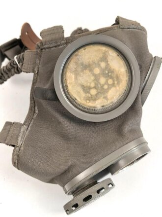 Schweden, Zivilschutzmaske datiert 1938. Maskenkörper angetrocknet