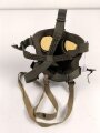 Gasmaske Modell 1938 Wehrmacht. Maskenkörper grün, datiert 1940. Gummi weich.