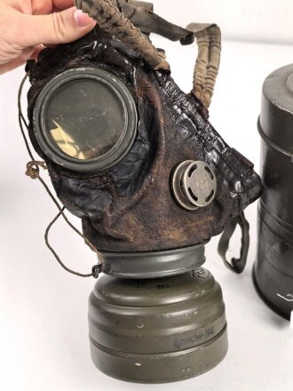 Gasmaske Reichswehr. Ledermaske aus dem 1. Weltkrieg, mit...