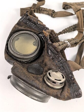 Gasmaske Reichswehr. Ledermaske aus dem 1. Weltkrieg, mit...