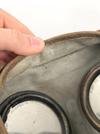 Gasmaske Modell 1930 Wehrmacht. Undatiert , mit Filtereinsatz 37, dieser datiert 1940