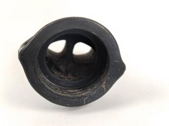 Mundstück für Gasmaskenfilter Wehrmacht, spätes Stück, wird direkt auf den Gasmaskenfilter aufgeschraubt. Selten, Gummi angetrocknet
