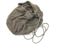 Transporthülle für den Filter zur Pferdegasmaske 41 der Wehrmacht.