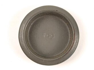 Unterer Deckel für den Gasmaskenfilter Wehrmacht und...