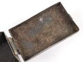 Staukasten für ein Fahrzeug oder Geschütz der Wehrmacht. Maße  8 x 14 x 8,5cm. Originallack, ungereinigtes Stück