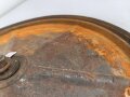 Paar Scheibenräder ohne Bezeichnung. Luftwaffenblauer Originallack, Durchmesser mit Gummi 45cm