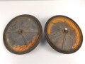 Paar Scheibenräder ohne Bezeichnung. Luftwaffenblauer Originallack, Durchmesser mit Gummi 45cm