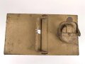 Wasserkanister für ein Fahrzeug der Wehrmacht. Maße 39 x 35 x 20cm. Originallack, vollständig leer. KEIN VERSAND NACH ÜBERSEE
