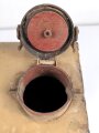 Wasserkanister für ein Fahrzeug der Wehrmacht. Maße 39 x 35 x 20cm. Originallack, vollständig leer. KEIN VERSAND NACH ÜBERSEE