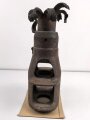 Mündungsbremse / Feuerdämpfer 7,5cm Wehrmacht. Ungereinigtes Stück , Wiegt unverpackt etwa 41 kg, Versand nur auf Palette möglich, KEIN VERSAND NACH ÜBERSEE