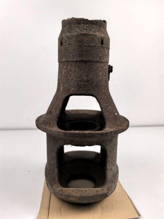 Mündungsbremse / Feuerdämpfer 7,5cm Wehrmacht.Ungereinigtes Stück,  Wiegt unverpackt etwa 41 kg, Versand nur auf Palette möglich, KEIN VERSAND NACH ÜBERSEE