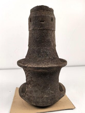 Mündungsbremse / Feuerdämpfer 7,5cm Wehrmacht.Ungereinigtes Stück,  Wiegt unverpackt etwa 41 kg, Versand nur auf Palette möglich, KEIN VERSAND NACH ÜBERSEE