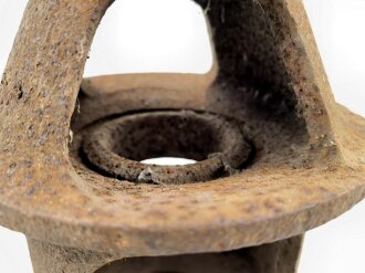 Mündungsbremse / Feuerdämpfer 7,5cm Wehrmacht.Ungereinigtes Stück,  Wiegt unverpackt etwa 41 kg, Versand nur auf Palette möglich, KEIN VERSAND NACH ÜBERSEE