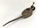Ölkanne für Fahrzeug K6, sandfarbener Originallack, Gesamtlänge 32cm, ungereinigt