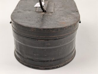 Ersatzteilkasten für eine Feldküche der Wehrmacht. Originallack, ungereinigt