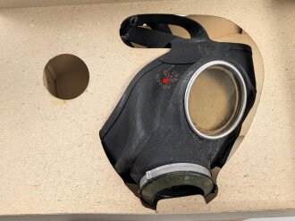 Volksgasmaske 40  für Kinder. Komplett mit Gebrauchsanweisung im originalen Umkarton