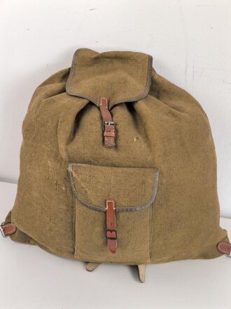 Rucksack , vermutlich direkt nach dem Krieg aus Resten...