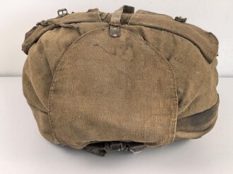 Rucksack Wehrmacht, getragenes Stück , datiert 1942. Ungewöhnliche Ausführung