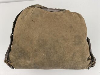 Rucksack Wehrmacht, getragenes Stück , datiert 1942. Ungewöhnliche Ausführung